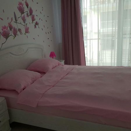 מאמאיה Rubik Apartament מראה חיצוני תמונה